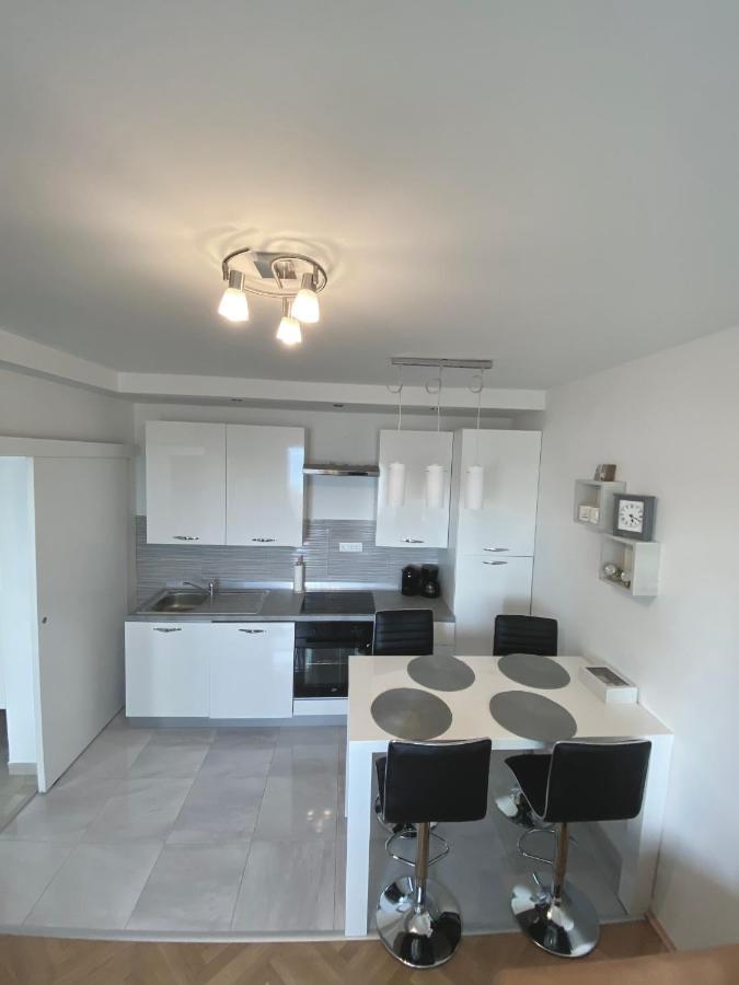 Apartment Lilly Rijeka Zewnętrze zdjęcie